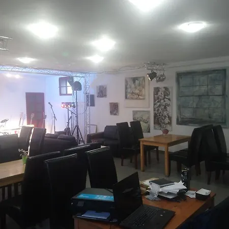 Penzion Na Jizdarne Gasthof Stary Plzenec