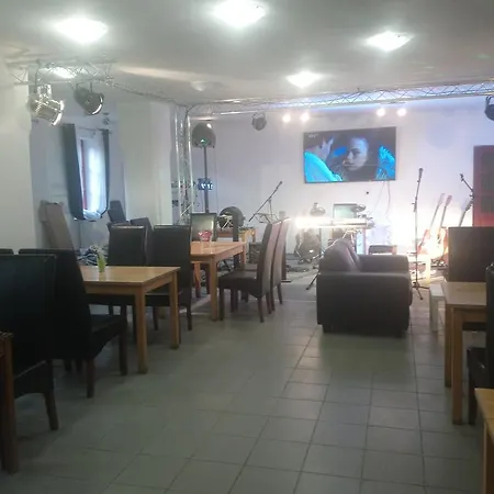 Penzion Na Jizdarne Gasthof